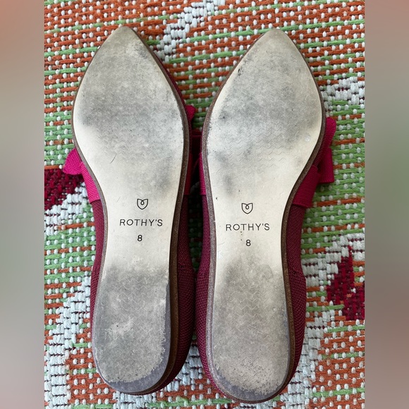 ❌ SOLD ❌ ♥️ Rothy's ♥️
Cinnamon Mary Jane
VGUC 
Size 8 - Picture 2 of 6